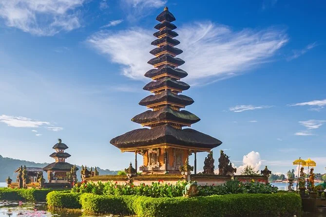 Taman Ayun Jatiluwih Ulun Danu Jungle Trekking Twin Lake Tour
